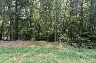 317 Glenrobin Dr, Eden, NC 27288 - Photo 1
