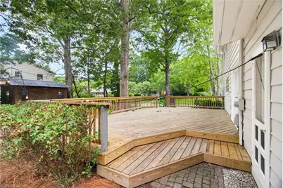 2913 Shady Lawn Drive, Greensboro, NC 27408 - Photo 21
