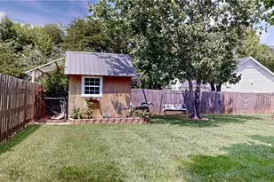 4417 Garden Club St, High Point, NC 27265 - Photo 37
