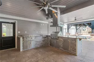 1971 Delaine Dr, Burlington, NC 27215 - Photo 37