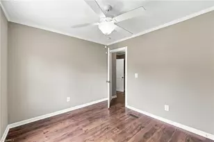 402 Gilbreath St, Graham, NC 27253 - Photo 27