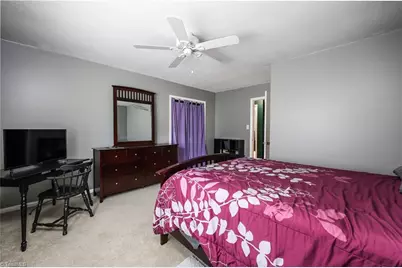 3900 Briarwood Avenue, High Point, NC 27265 - Photo 21