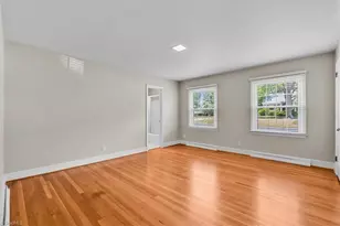 2321 Danbury Rd, Greensboro, NC 27408 - Photo 25