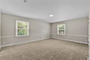 2321 Danbury Rd, Greensboro, NC 27408 - Photo 21