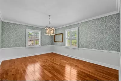 2321 Danbury Road, Greensboro, NC 27408 - Photo 9