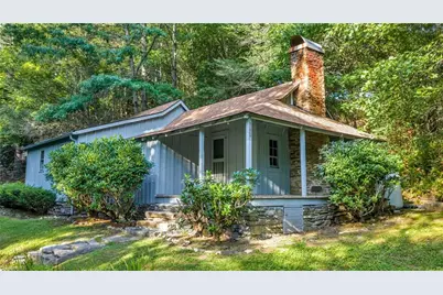 1092 Hartzog Ford Road, West Jefferson, NC 26342 - Photo 3