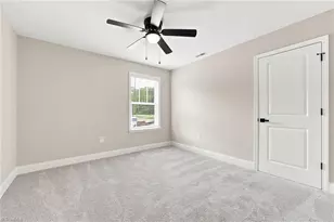 5918 N Church St, Greensboro, NC 27455 - Photo 23
