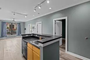 411 W Washington St, Greensboro, NC 27401 - Photo 7