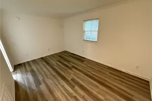 1310 Brookstown Ave, Winston-Salem, NC 27101 - Photo 7