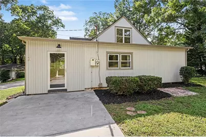 210 Stone Street, Thomasville, NC 27360 - Photo 23