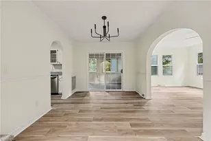 210 Stone St, Thomasville, NC 27360 - Photo 5