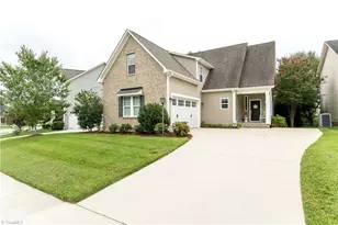 6624 Springfield Village Ln, Clemmons, NC 27012 - Photo 3