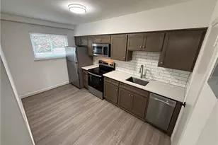 222 N Hawthorne Rd, Winston-Salem, NC 27104 - Photo 13