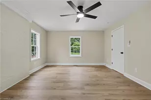 2309 Fernwood Dr, Greensboro, NC 27408 - Photo 17