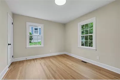 2309 Fernwood Drive, Greensboro, NC 27408 - Photo 23