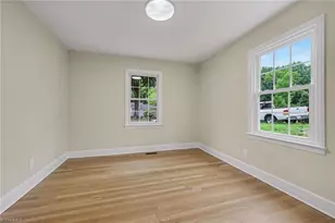 2309 Fernwood Dr, Greensboro, NC 27408 - Photo 21
