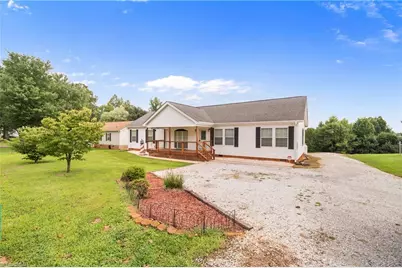 1102 Bryant Mill Road, Ararat, NC 27007 - Photo 5