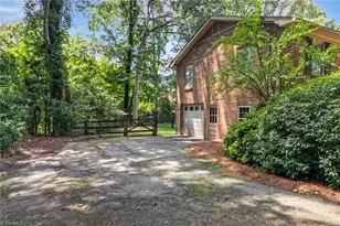 560 Kelway Pl, Winston-Salem, NC 27104 - Photo 33