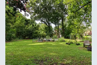 912 W Davis Street, Burlington, NC 27215 - Photo 43