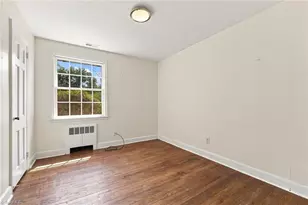 2411 Dellwood Dr, Greensboro, NC 27408 - Photo 15