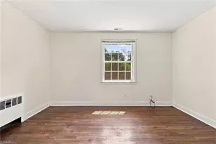 2411 Dellwood Dr, Greensboro, NC 27408 - Photo 21