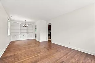 2411 Dellwood Dr, Greensboro, NC 27408 - Photo 5