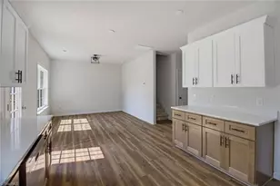 4533 Baux Mountain Rd, Winston-Salem, NC 27105 - Photo 9