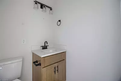 4533 Baux Mountain Road, Winston-Salem, NC 27105 - Photo 11
