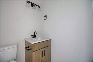 4533 Baux Mountain Rd, Winston-Salem, NC 27105 - Photo 11