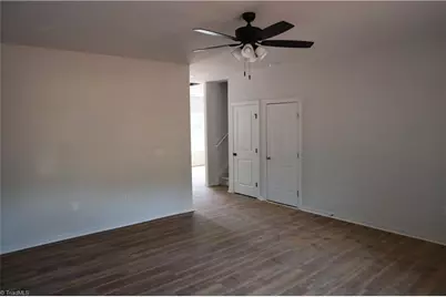 4533 Baux Mountain Road, Winston-Salem, NC 27105 - Photo 3