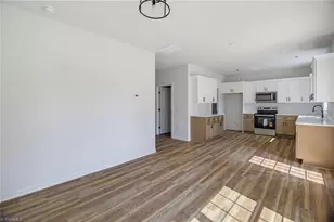 4533 Baux Mountain Rd, Winston-Salem, NC 27105 - Photo 7
