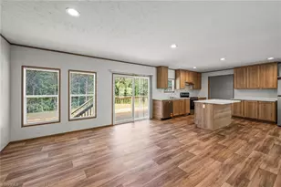 242 Old Thomasville Rd, Winston-Salem, NC 27107 - Photo 9