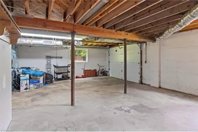 521 Dogwood Circle, High Point, NC 27260 - Photo 29