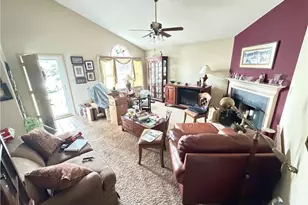 3126 Westbury Dr, High Point, NC 27282 - Photo 3