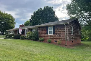 277 Simpson Mill Rd, Mount Airy, NC 27030 - Photo 3
