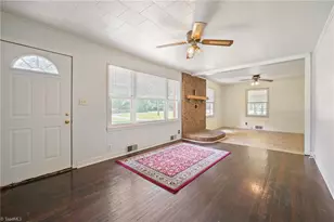 147 Oakdale Cir, Mocksville, NC 27028 - Photo 3