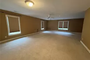 1016 Longhorn Ct, Greensboro, NC 27455 - Photo 19