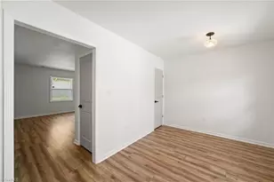101 Royal Forest Ct, Winston-Salem, NC 27104 - Photo 13