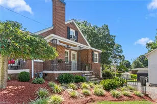 1111 N Woodleigh Cir, Reidsville, NC 27320 - Photo 37