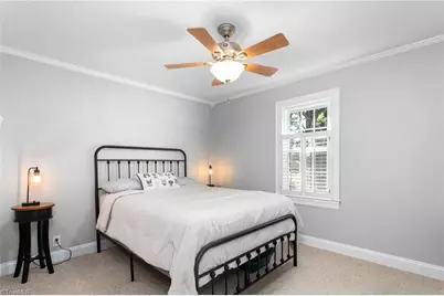 1111 N Woodleigh Circle, Reidsville, NC 27320 - Photo 15