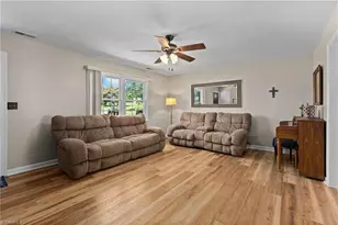 307 E Devon Dr, Mount Airy, NC 27030 - Photo 7