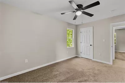2607 Vickers Avenue, High Point, NC 27262 - Photo 17