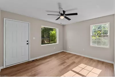 2607 Vickers Avenue, High Point, NC 27262 - Photo 3