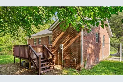 2607 Vickers Avenue, High Point, NC 27262 - Photo 31
