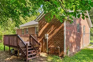 2607 Vickers Ave, High Point, NC 27262 - Photo 31