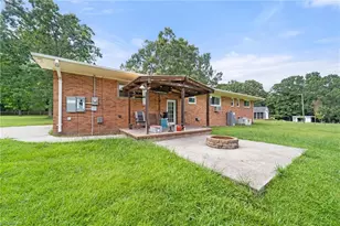 335 Brightwood Church Rd, Gibsonville, NC 27249 - Photo 19