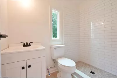 225 Beacon Ridge Road, Thomasville, NC 27360 - Photo 17