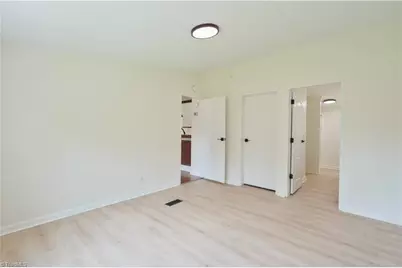 225 Beacon Ridge Road, Thomasville, NC 27360 - Photo 13