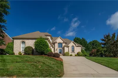 2325 Faircloth Way, High Point, NC 27265 - Photo 3