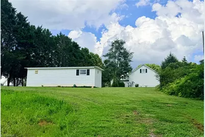 971 N Bridge Street, Elkin, NC 28621 - Photo 39